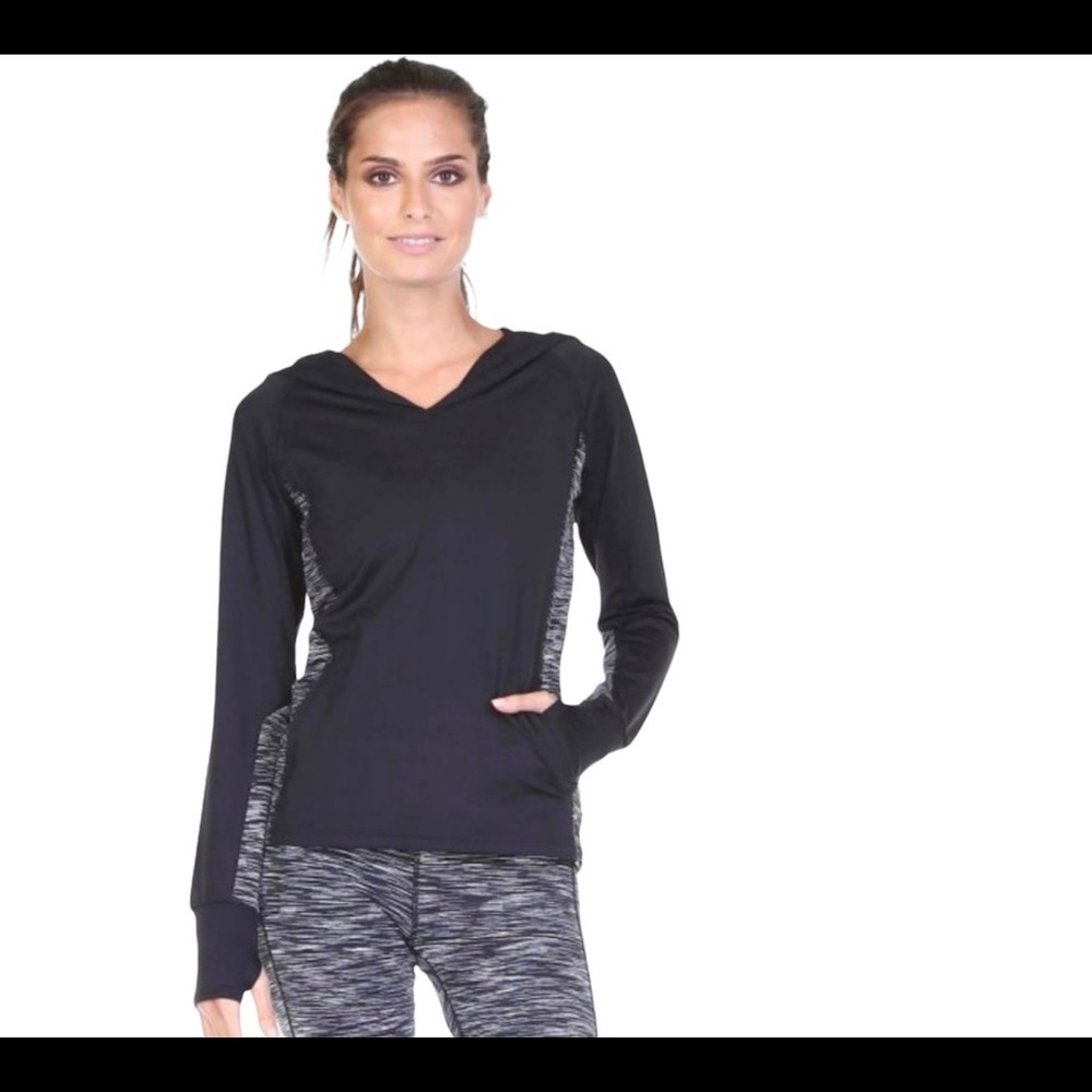 Mono b Womens size S athletic top long sleeve Hoodie Dri Fit running sport wear